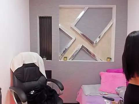 CattsyCatt live