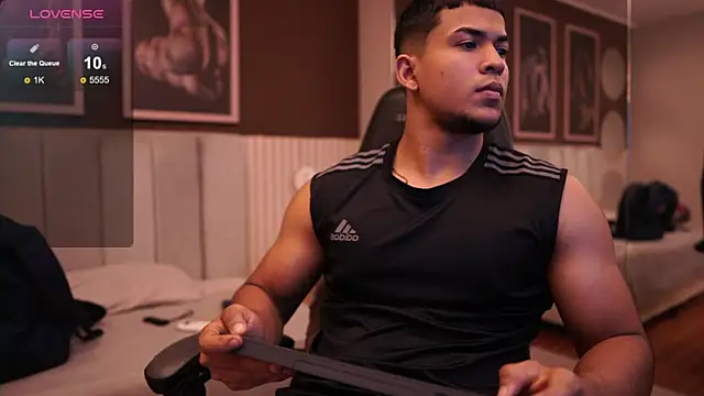 Thiago_Valente live