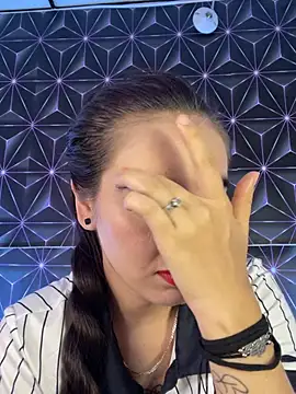 MelanyyJhonson15 live