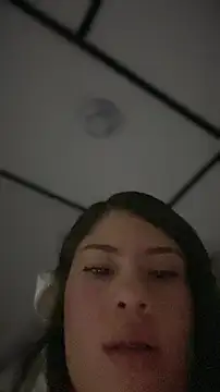 isis_cute_ live