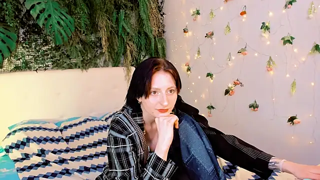 Kira__Cutie live