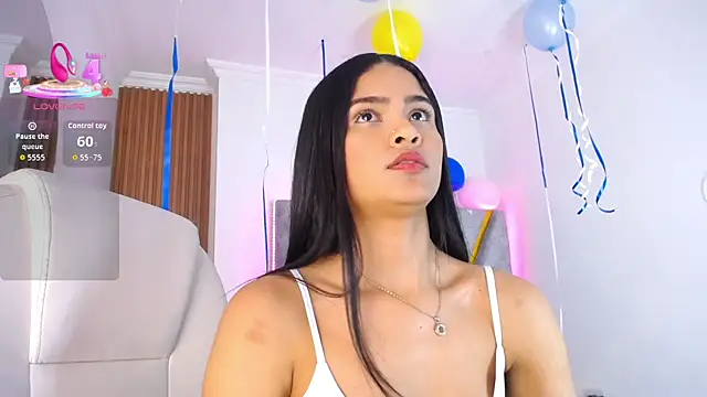 Violet_Collins1 live