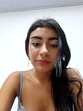 Sweed-virgin-pussy live