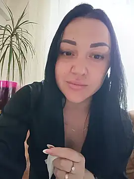 Elsie-Nora live