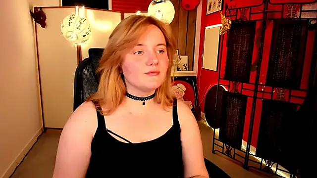 KathyBriggs live