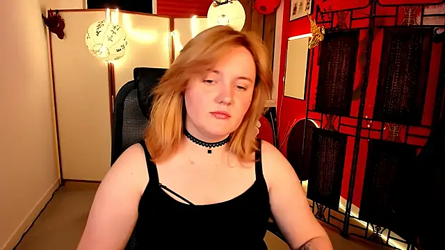 KathyBriggs live