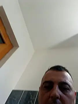 Mirkoxxx@xh live