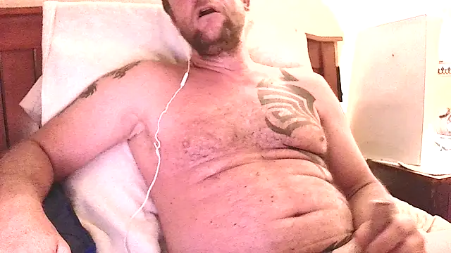 Yournaughty live