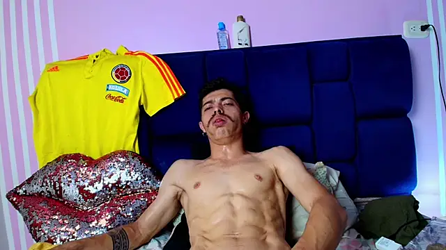 taylor_Stele live