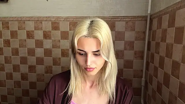Evva_mayy live