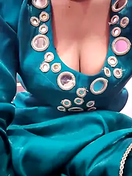 usha__004 live