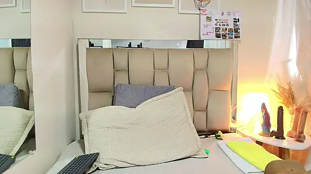 _Marcela__ live