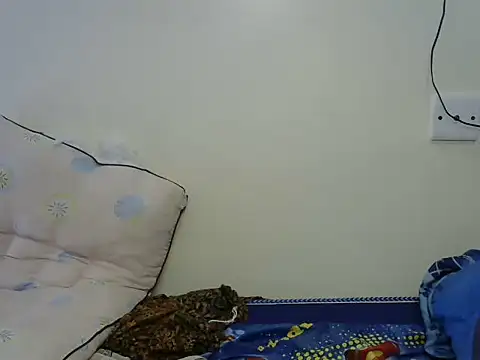 Naughty_Bellah live