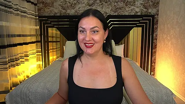 VelvetLuck live