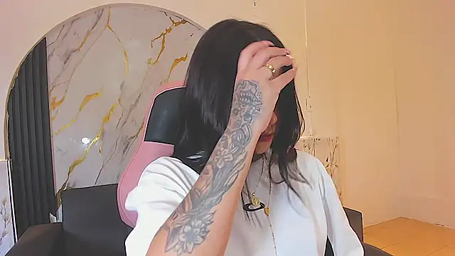 ashleytravis_Bless live