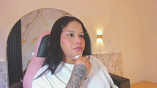 ashleytravis_Bless live