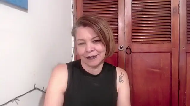 electra-mommy live