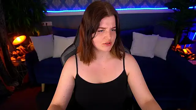 KristiFoxy live