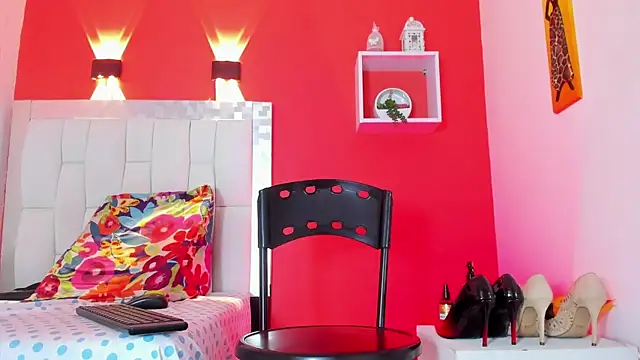 Kendal_hot69_ live