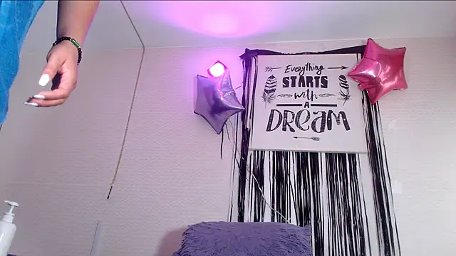 Lina23_ live