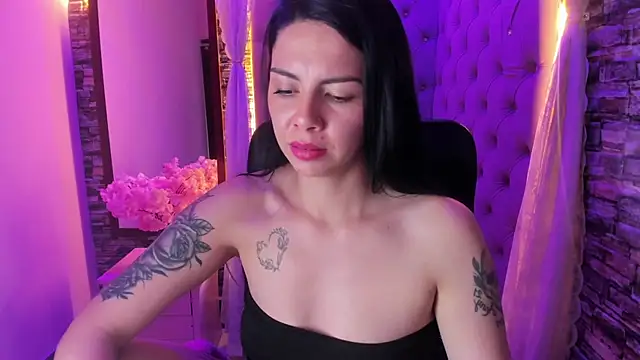 Chloe_Crysstal live