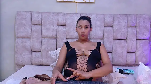 MelanyStone_ live