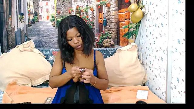 ebonymeera live