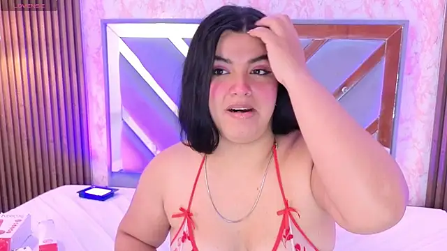 Sofiaa_Bloom live