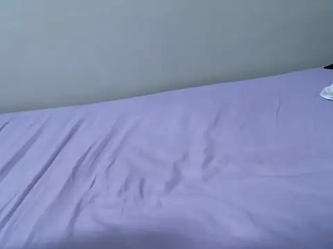 femaqueen live