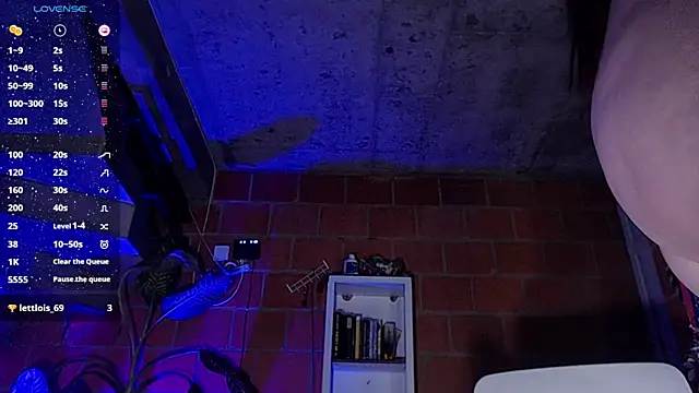 Valerymoon19 live