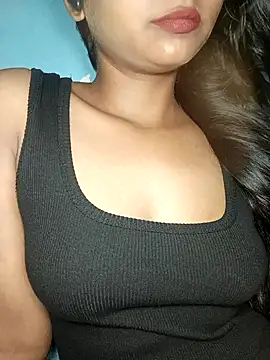 Naughty_Sonaa live