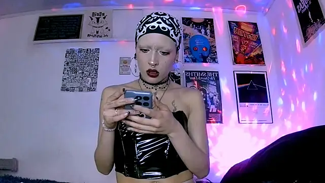 plutonbluemooon333 live