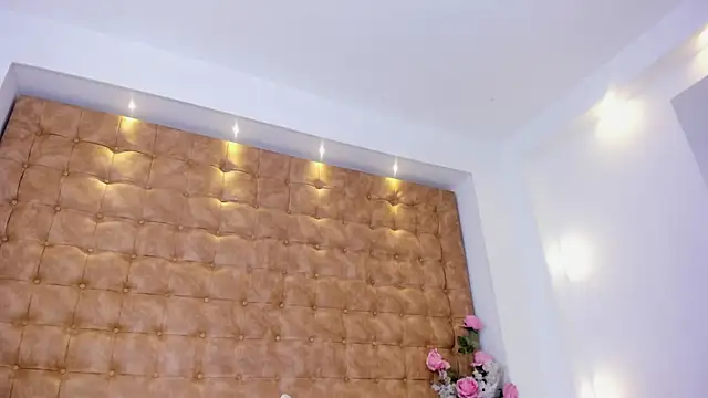 violet_giraldo live