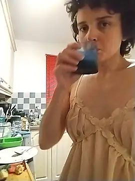 Amy01112 live