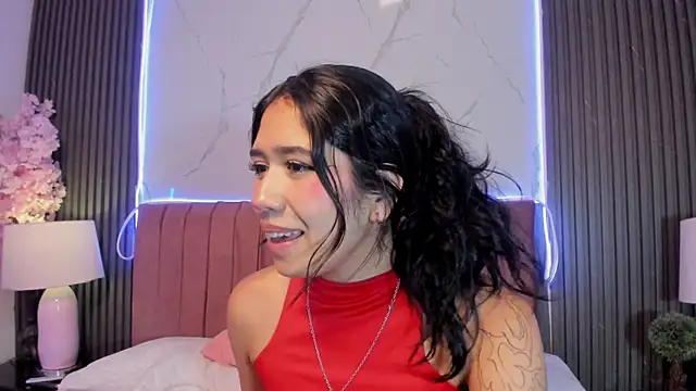 Hanna_Thorne live