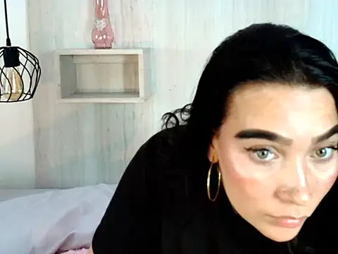 Meggan_Rosse01 live