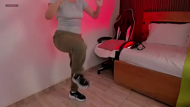 alliss_ginger_ live