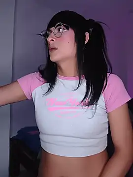 Kiitygirl live