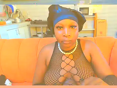 LolaAdriana live