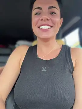 LukeLouHarvey live
