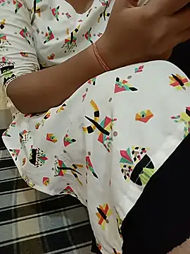 Seema_yadav01 live