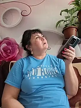 LedyEva live