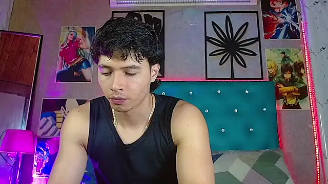 LiamAndrewzz live