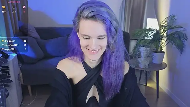 AuraLaunni live