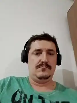 Rob39anos live