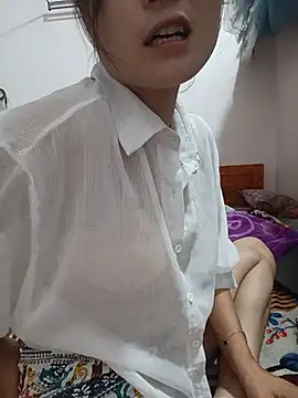 Linda-yiyi live