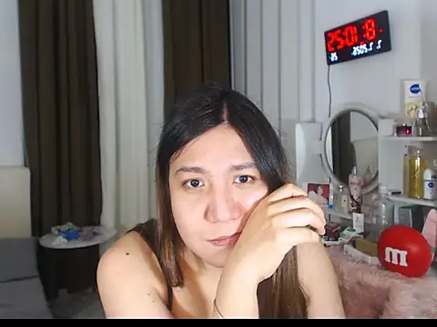 stellahugeX live