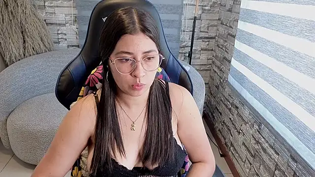 kaylavg live
