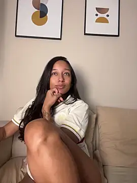 DianaHopson live