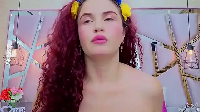 ThaliaCross live